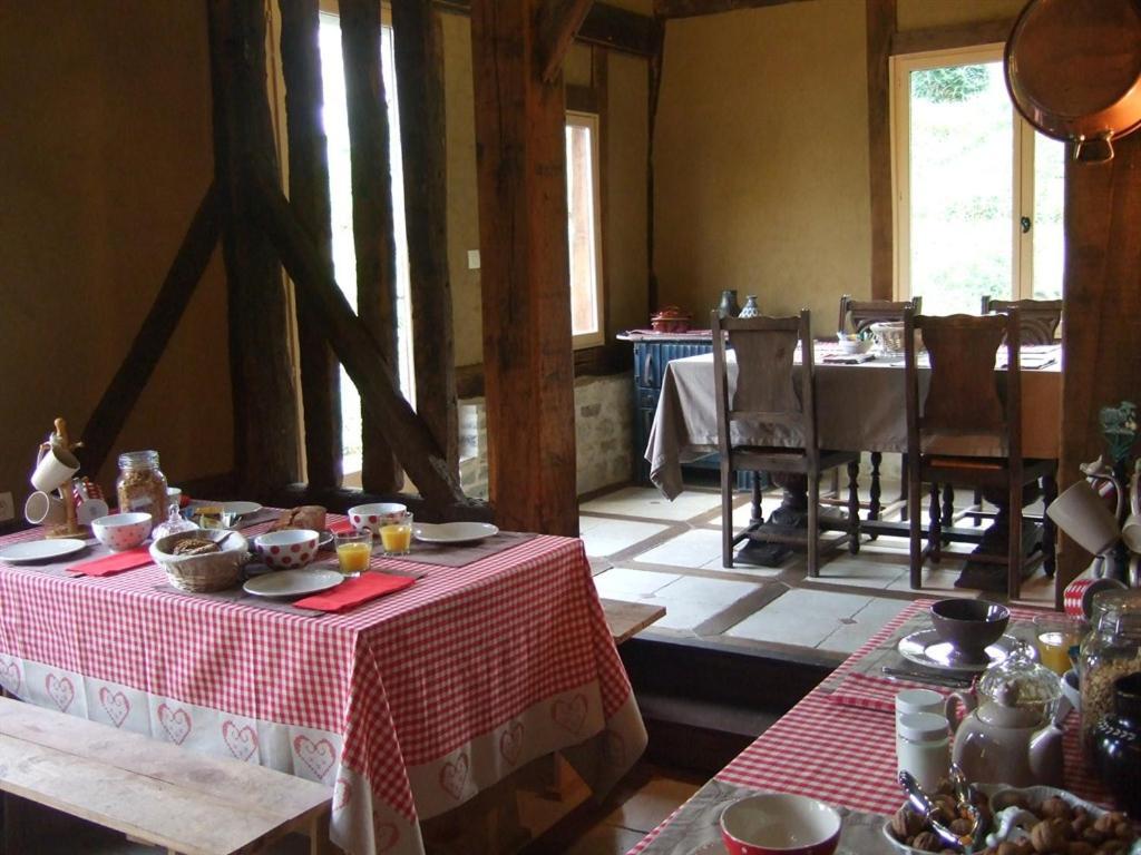 Les Chambres De Pontfol - Chambres D'Hotes - Guest House Victot-Pontfol Екстер'єр фото